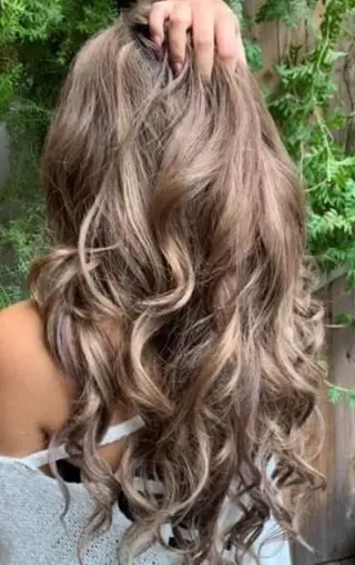 ロング カラー パーマ Device ディバイスのヘアスタイル