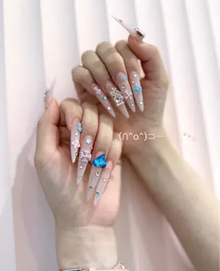 ネイル Lino’b所属・Aulu'b るなのネイルデザイン