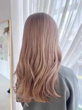 ロング カラー Telasu/ wakabaのヘアスタイル