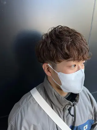 ショート カラー パーマ 豊崎 佑輔のヘアスタイル