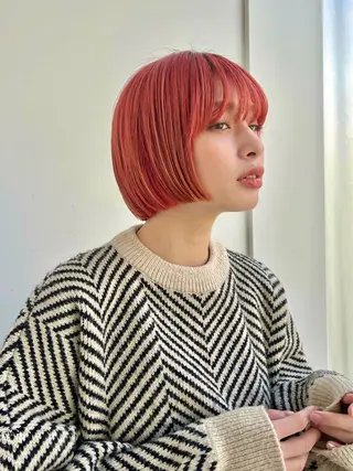 ショート カラー あやめ【顔まわり/レ イヤー/柔らかカラ】のヘアスタイル