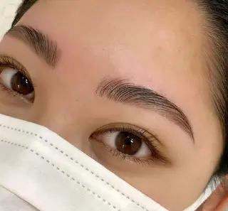 メンズ マツエク・マツパ アイブロウ HIKARI a.k.a 神童♡のエステ・リラクイメージ