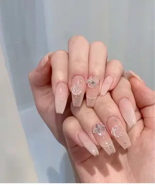 ネイル Lina nail所属・Lunaa 池袋のネイルデザイン