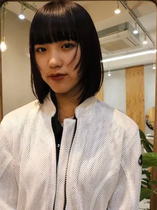 ショート カラー 松村 澪里のヘアスタイル