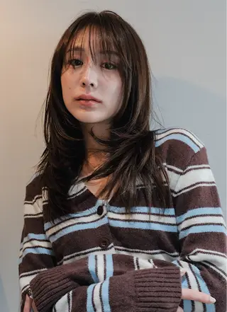 ミディアム カラー opus 店長大和 レイヤー/赤み消しのヘアスタイル