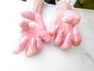 ネイル FIRST天神駅直結 naruha②のネイルデザイン