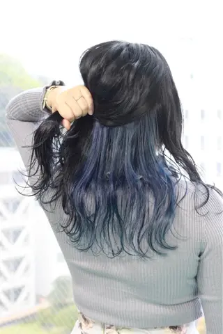 セミロング カラー Viage （ビアージュ）のヘアスタイル