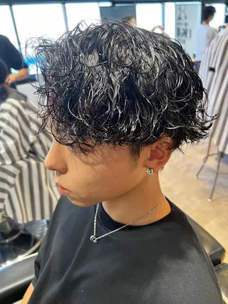 ミディアム パーマ メンズ eight  men 吉祥寺所属・メンズ専門　店長 大澤幸平のヘアスタイル