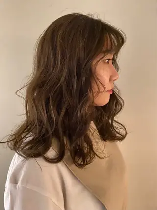 セミロング siki yuikaのヘアスタイル