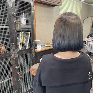 ショート カラー BUBBLES所属・山本 琴乃🦭のヘアスタイル