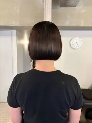 ショート SHISEI所属・小野 明日香のヘアスタイル