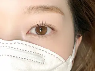 マツエク・マツパ ｌｉｌａｃ所属・ｌｉｌａｃ eyerooomのマツエク・マツパデザイン