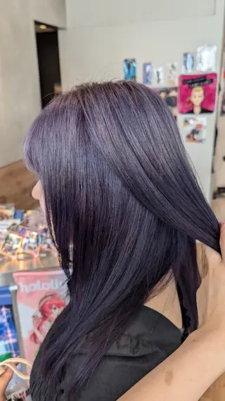 カラー セミロング 推しカラー🦉にじさ んじカラー🌈🕒✨のヘアスタイル