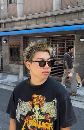 メンズ ブリーチなしカラー 美髪矯正・清水天空のヘアスタイル