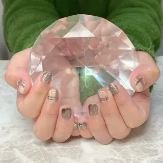 ネイル ゆぴねいる所属・ゆぴねいる yupinailのネイルデザイン