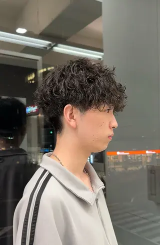 ショート パーマ 小芝涼介/レイヤー /メンズパーマ✂️のヘアスタイル