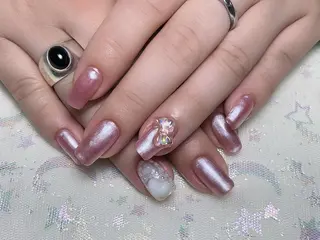 ネイル Rs nail 新宿西口のネイルデザイン