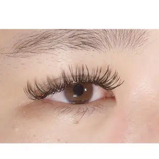 マツエク・マツパ アイラッシュサロンfleur🍀所属・🍀fleur🍀 束感/ワンホン/杉浦のマツエク・マツパデザイン