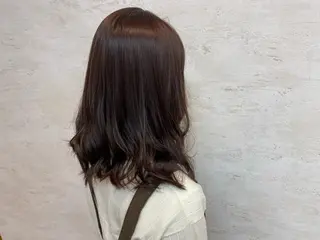 ミディアム カラー ALLY/ あゆみのヘアスタイル