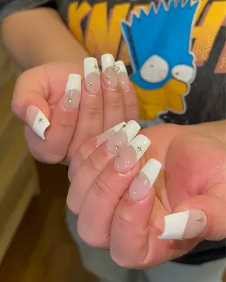 ネイル Nes.Nail所属・Miyagi Asamiのネイルデザイン