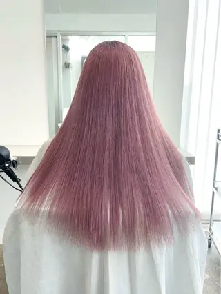 カラー TORA🐯 /XENA表参道のヘアスタイル