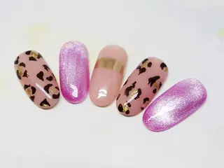 ネイル ティーエヌ 金山駅東口店のネイルデザイン