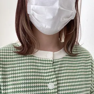 セミロング fio マナミのヘアスタイル