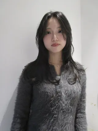 セミロング カラー yu maのヘアスタイル