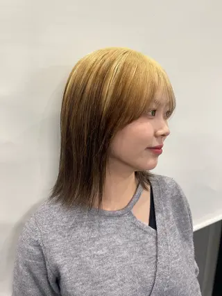 ミディアム カラー inchelsea ririkaのヘアスタイル