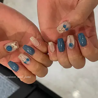 ネイル Fumi ポップ/ナチュラルのネイルデザイン