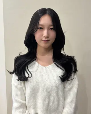 カラー hair &eye あおいのヘアスタイル