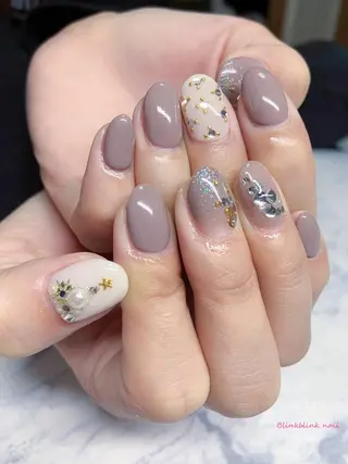 ミディアム ネイル Style Nailのネイルデザイン