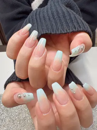 ネイル Guarendo錦糸町店所属・ガレンドウ 白澤 愛子のネイルデザイン