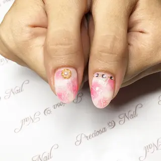 ネイル preciosa.nail所属・久場 晴美のネイルデザイン