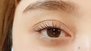 パーマ DIANE所属・DIANE  NA tomoの眉毛・アイブロウイメージ