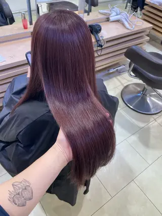 ロング カラー レイヤー／マツエク 💋𝑨𝑵𝑵𝑨のヘアスタイル