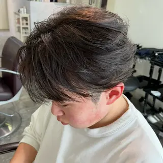 メンズ フェザーパーマ🌙 毛流れ yuzukiのヘアスタイル