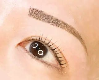 アイブロウ 💠Peerless ネイル&アイ🫧のマツエク・マツパデザイン