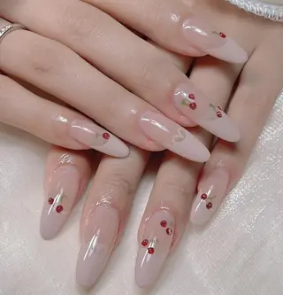 ネイル VIVIAN エイのネイルデザイン