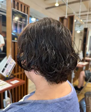 ショート パーマ BELLE by revo所属・𝘀𝗮𝗲/ 艶髪/ショートボブのヘアスタイル