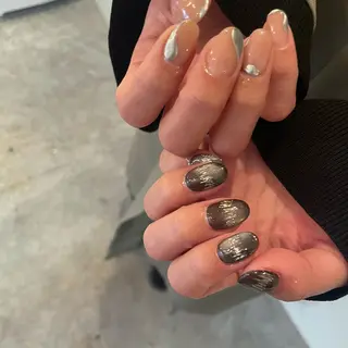 ネイル SALON VILLAGE AOYAMA 2nd.所属・NAKAMURA HARUKAのネイルデザイン