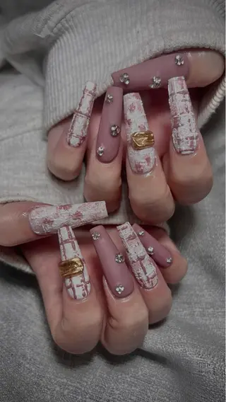 ネイル Nes.nail所属・🌼Nomura Yuko🌷のネイルデザイン