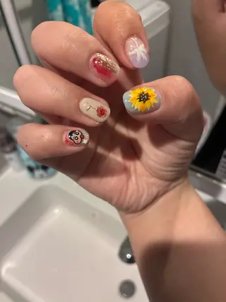 ネイル 鄭 津のネイルデザイン