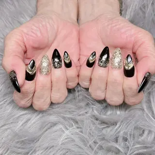 ネイル 個室ネイルサロンDolly  Girl〜ドーリーガール〜所属・DollyGirl KYOKOのネイルデザイン