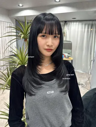 ロング カラー v-lab studio所属・韓国レイヤーカット/ 艶カラー/ noaのヘアスタイル