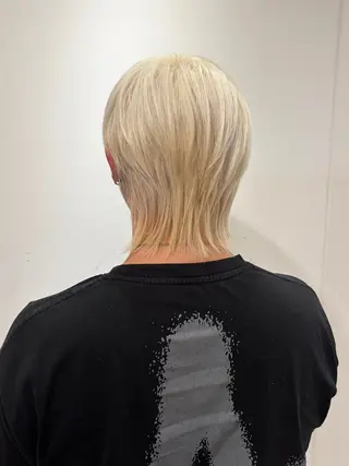 カラー メンズ ハイトーン/ウルフ/ レイヤー/Asukaのヘアスタイル