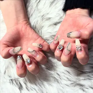 ロング mao .のネイルデザイン