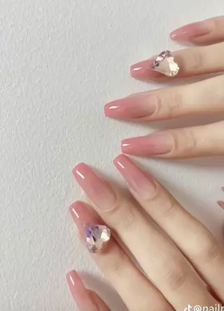 ネイル モナ& あきのネイルデザイン