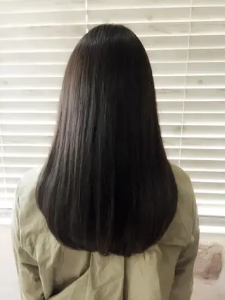 セミロング カラー BRICK所属・［BRICK］Yui ナチュラル系の極みのヘアスタイル