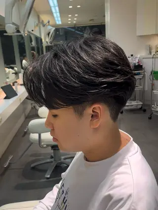 ショート パーマ メンズ 久米 春輝のヘアスタイル
